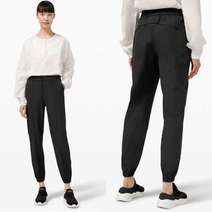 NWT Lululemon Warpstreme High-Rise 7/8 Jogger